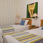 Ourabay - Art & Holidays البوفيرا
