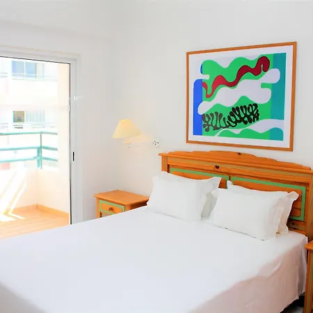 Ourabay - Art&holidays Apartahotel Albufeira