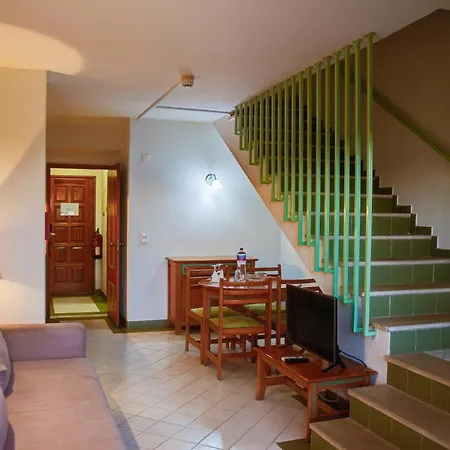 Ourabay - Art & Holidays 4* Αλμπουφέιρα