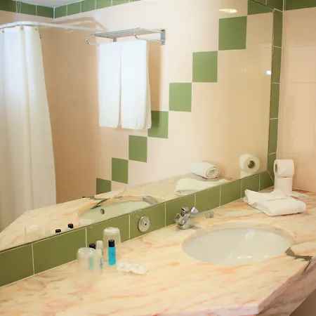 Apartahotel Ourabay - Art&holidays