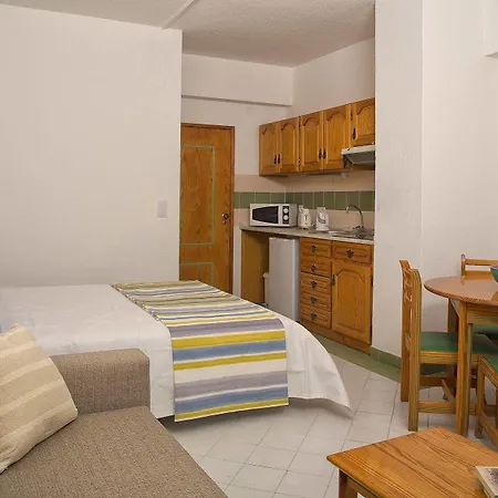 Ourabay - Art & Holidays Ξενοδοχείο με διαμερίσματα 4*