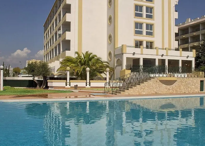 Ourabay - Art & Holidays Aparthotel 4*