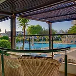 Ourabay - Art & Holidays شقة فندقية 4*