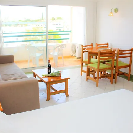 Ourabay - Art & Holidays Ξενοδοχείο με διαμερίσματα Αλμπουφέιρα