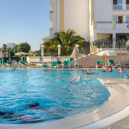 Ξενοδοχείο με διαμερίσματα Ourabay - Art & Holidays