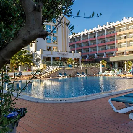 Ξενοδοχείο με διαμερίσματα Ourabay - Art & Holidays Αλμπουφέιρα