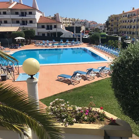 Ourabay - Art&holidays Apartahotel Albufeira