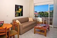 Апарт-отель Ourabay - Art & Holidays Албуфейра