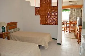 Апарт-отель Ourabay - Art & Holidays