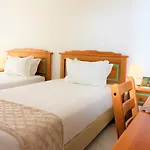 Ourabay - Art & Holidays Hotel apartamentowy