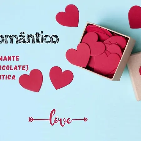 Ourabay - Art & Holidays Lägenhetshotell